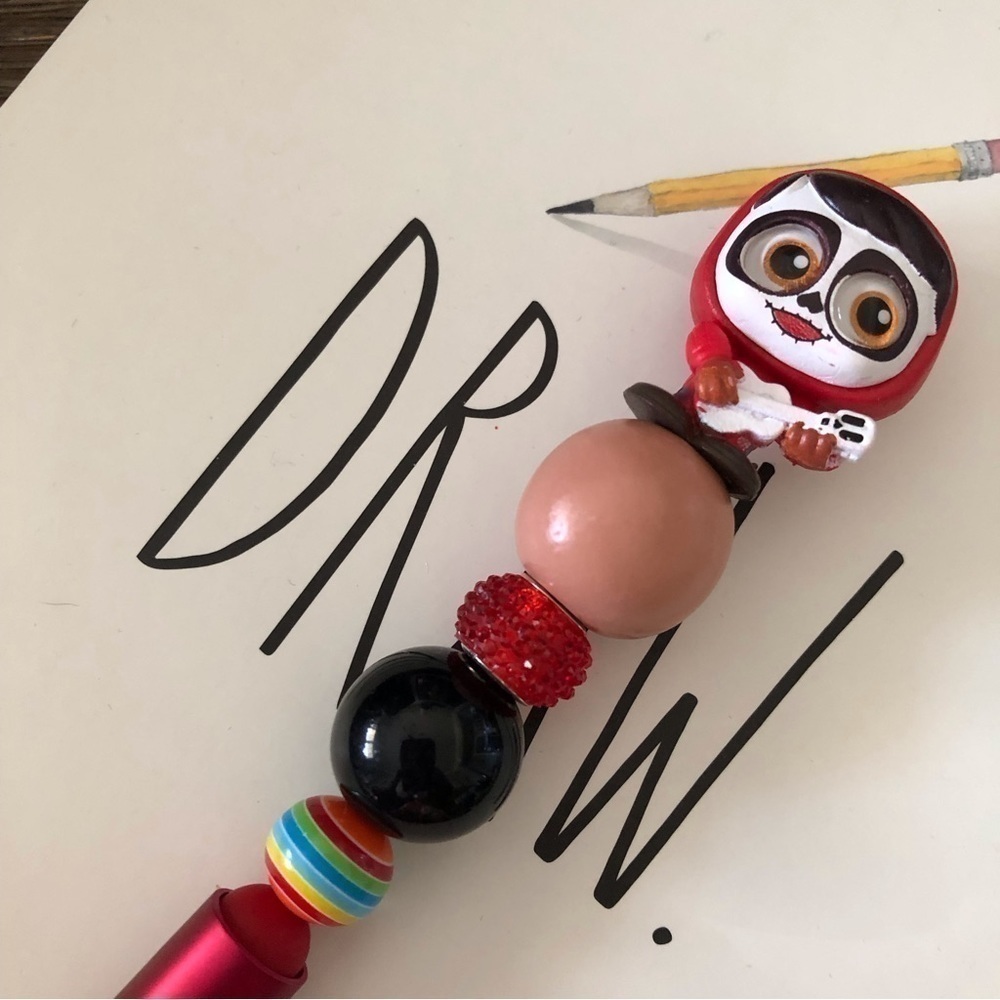 Disney Doorables: Coco: Sugar Skull Miguel handmade beaded pen